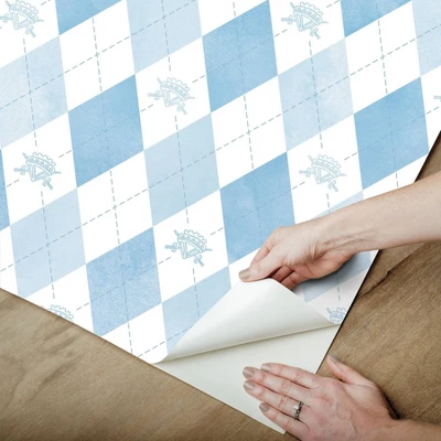 Disney Descendants The Rise Of Red - Chloe Crown Argyle Kids' Peel And Stick Wallpaper 1 Disney Descendants The Rise Of Red - Chloe Crown Argyle Kids' Peel And Stick Wallpaper