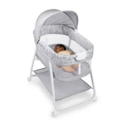 Bright Starts Disney Baby Winnie The Pooh Soothing Baby Bassinet - Slumber Party -Disney Sales Store GUEST 1a6fd20d b06d 4c37 b21f 623a5f47dc25