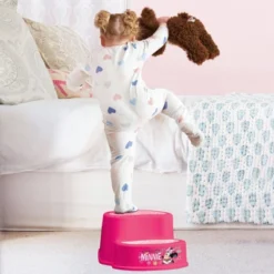 Disney Minnie Mouse 2-Tier Step Stool -Disney Sales Store GUEST 3dec7351 b38e 471b a8ef 0e1274b89117