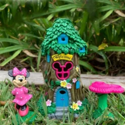 Disney Minnie Mouse Miniature Resin Garden Set With Solar Tree House -Disney Sales Store GUEST 8138dcd4 1475 4e02 b4a8 a32fb81d72f1