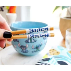 Silver Buffalo Disney Lilo & Stitch 20-Ounce Ramen Bowl And Chopstick Set -Disney Sales Store GUEST 88e77282 1143 431b 8d72 8e01bb3c1bab