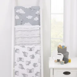 NoJo Disney Dumbo Gray And White 3 Piece Muslin Swaddle Baby Blanket Set -Disney Sales Store GUEST be53cdd4 97bd 4bc7 ab96 5cae759eea4c