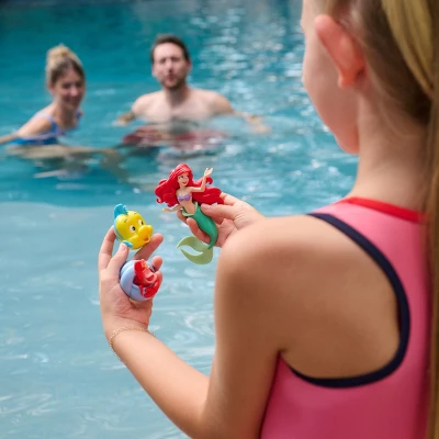Swimways Disney Princess Ariel Dive Characters: PVC Pool Water Toy Set 3 Swimways Disney Princess Ariel Dive Characters: PVC Pool Water Toy Set - Image 3