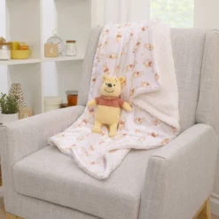 Disney Winnie The Pooh Plush Baby Blanket -Disney Sales Store GUEST e4bae5af b102 4e1b 974a 7c7afffa06da